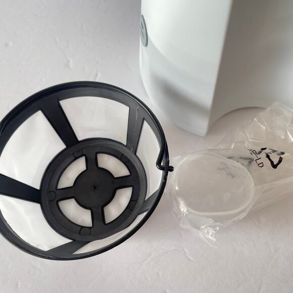 NEW Mr. Coffee Single Serve Iced Coffee Maker BVMC -ICMCG Light Gray - Picture 5 of 9